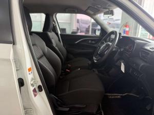 Suzuki Swift 1.2 GL - Image 20