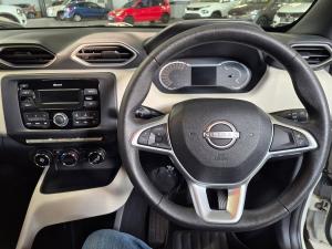 Nissan Magnite 1.0 Visia auto - Image 28