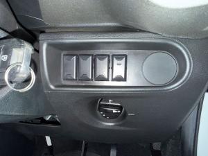 Citroen C3 1.2 Max - Image 14