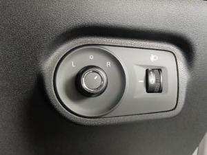 MG ZS Pro 1.5T Comfort - Image 25