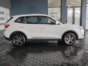 MG ZS Pro 1.5T Comfort - Image 6