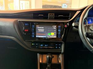 Toyota Corolla 1.8 Exclusive auto - Image 18