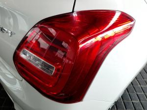 Suzuki Swift 1.2 GLX auto - Image 16
