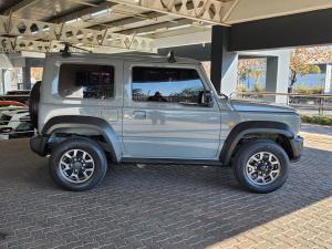 Suzuki Jimny 1.5 GLX AllGrip 3-door auto - Image 8