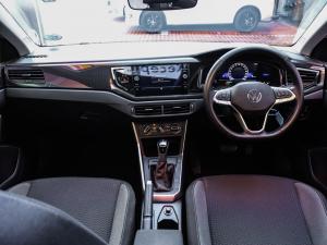 Volkswagen Polo hatch 1.0TSI Life auto - Image 19