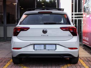 Volkswagen Polo hatch 1.0TSI Life auto - Image 20