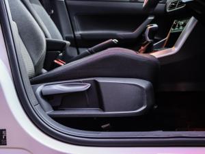 Volkswagen Polo hatch 1.0TSI Life auto - Image 7