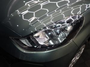Hyundai Grand i10 1.0 Premium hatch - Image 9