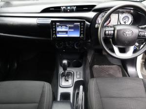 Toyota Hilux 2.4GD-6 Xtra cab Raider auto - Image 11