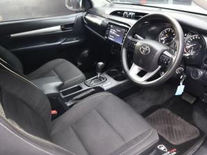 Toyota Hilux 2.4GD-6 Xtra cab Raider auto - Image 12