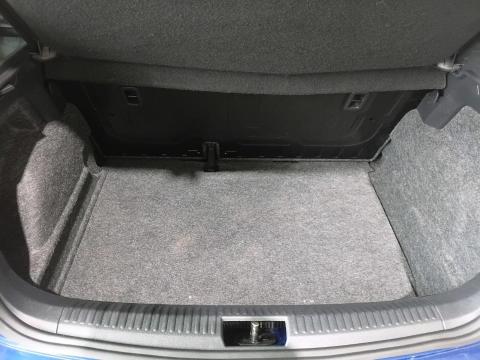 Image Volkswagen Polo Vivo hatch 1.6 Highline