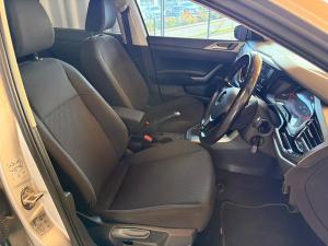 Volkswagen Polo hatch 1.0TSI Comfortline auto - Image 13