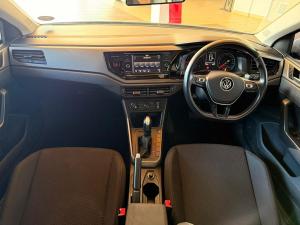 Volkswagen Polo hatch 1.0TSI Comfortline auto - Image 16