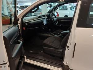 Toyota Hilux 2.8GD-6 Xtra cab 4x4 Legend auto - Image 7