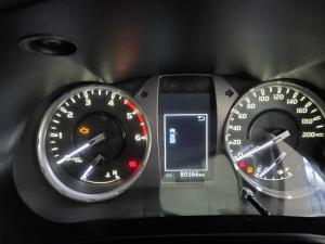 Toyota Hilux 2.4GD-6 single cab Raider manual - Image 7