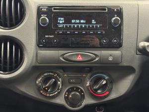 Toyota Etios hatch 1.5 Xi - Image 13