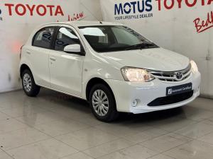 Toyota Etios hatch 1.5 Xi - Image 1