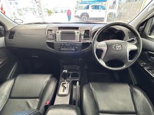 Toyota Fortuner 3.0D-4D Ltd edition auto - Image 6