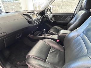 Toyota Fortuner 3.0D-4D Ltd edition auto - Image 7