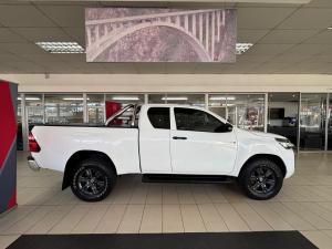 Toyota Hilux 2.4GD-6 Xtra cab Raider auto - Image 3