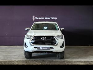 Toyota Hilux 2.8GD-6 double cab 4x4 Raider auto - Image 4