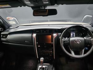 Toyota Fortuner 2.8GD-6 4x4 VX - Image 6