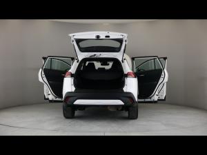 Toyota Corolla Cross 1.8 Hybrid XR - Image 24