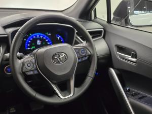 Toyota Corolla Cross 1.8 Hybrid XR - Image 8