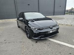 Volkswagen Golf R - Image 1
