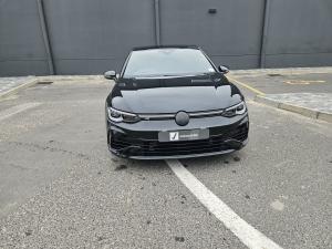 Volkswagen Golf R - Image 4