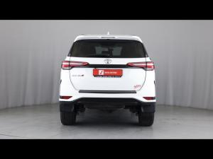 Toyota Fortuner 2.4GD-6 auto - Image 5