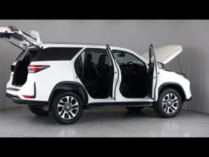 Toyota Fortuner 2.4GD-6 auto - Image 31