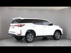 Toyota Fortuner 2.4GD-6 auto - Image 2
