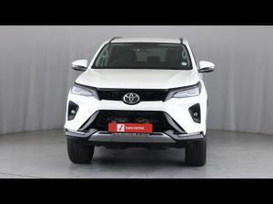 Toyota Fortuner 2.4GD-6 auto - Image 4