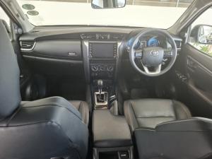 Toyota Fortuner 2.4GD-6 4x4 - Image 6