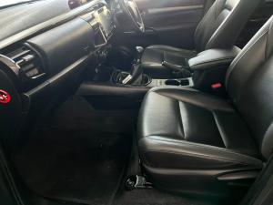 Toyota Hilux 2.8GD-6 double cab 4x4 Legend RS manual - Image 7