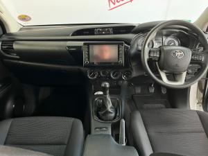 Toyota Hilux 2.8GD-6 Xtra cab 4x4 Legend 50 auto - Image 6