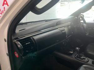 Toyota Hilux 2.8GD-6 Xtra cab 4x4 Legend 50 auto - Image 7