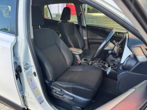 Toyota RAV4 2.0 GX - Image 15