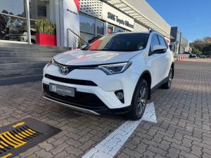 Toyota RAV4 2.0 GX - Image 18