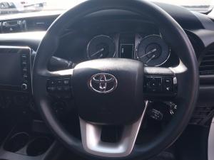 Toyota Hilux 2.4GD-6 double cab 4x4 Raider X auto - Image 8
