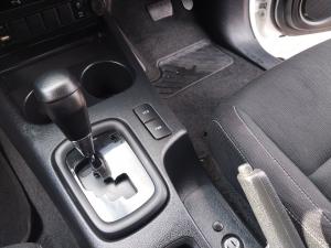 Toyota Hilux 2.4GD-6 double cab 4x4 Raider X auto - Image 13