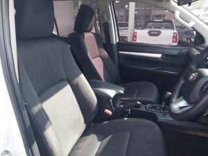 Toyota Hilux 2.4GD-6 double cab 4x4 Raider X auto - Image 18