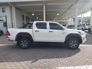 Toyota Hilux 2.4GD-6 double cab 4x4 Raider X auto - Image 3