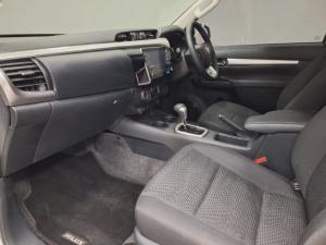 Toyota Hilux 2.8 GD-6 RB Raider automaticS/C - Image 7