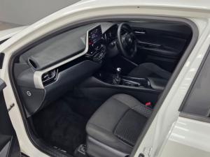 Toyota C-HR 1.2T - Image 7