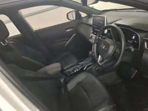 Toyota Corolla Cross 1.8 XS - Image 13