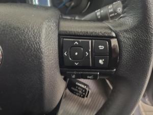 Toyota Hilux 2.8 GD-6 RB Legend 4X4 automaticD/C - Image 10