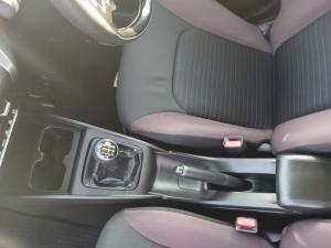 Toyota Starlet Cross 1.5Xs - Image 10