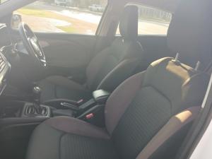 Toyota Starlet Cross 1.5Xs - Image 12